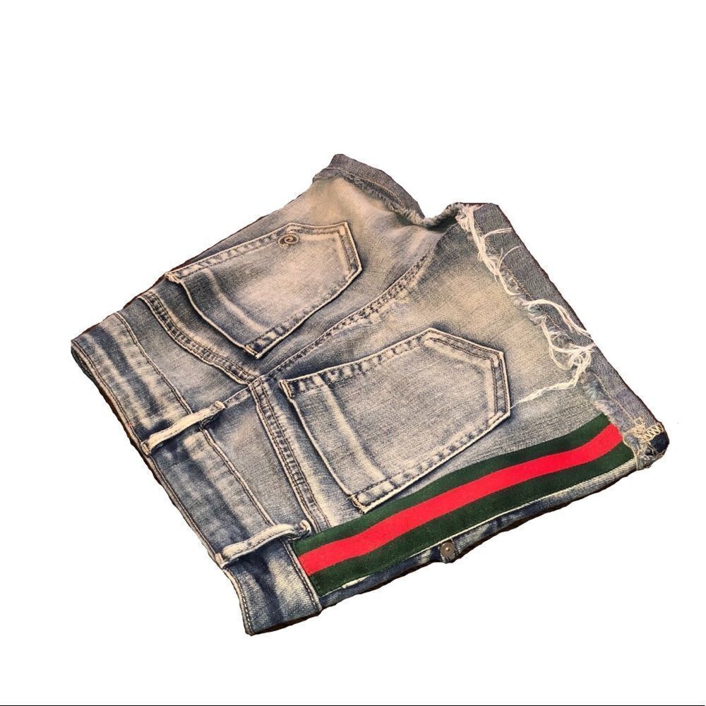 Washed Denim Shorts W/ Side Stripe Ribbon - Picture 3 of 5